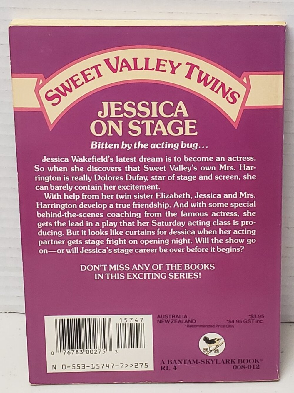 Sweet Valley Twins Book #32 Jessica On Stage - Picture 2 of 3